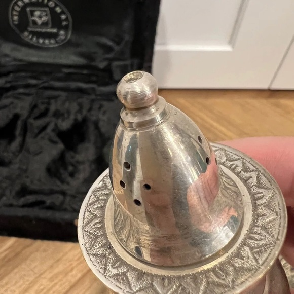 International Silver Co Salt Pepper Set With Tray Handmade Silver Plated India - Picture 4 of 10